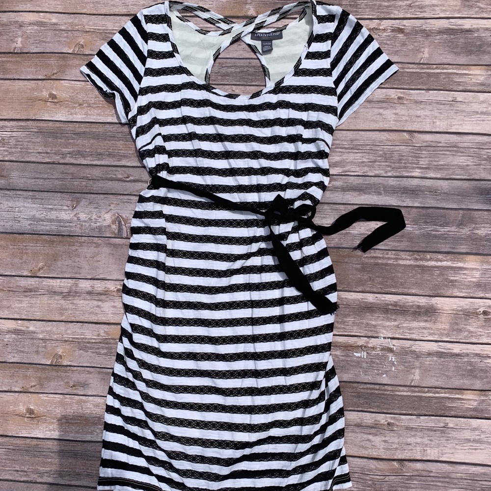 - White and black lace striped maternity dress